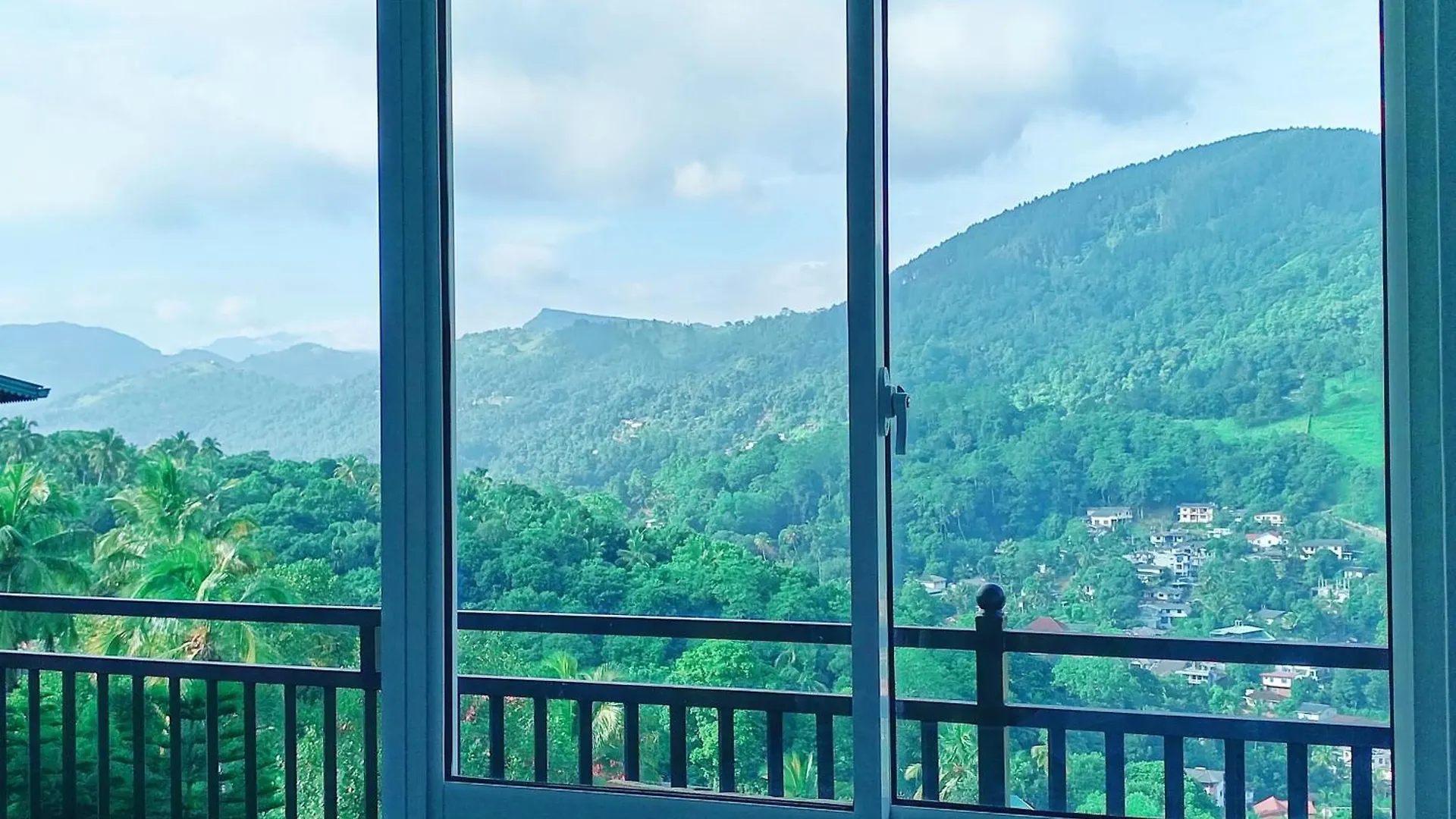 Πανσιόν Mountain View Ξενοδοχείο Κάντι